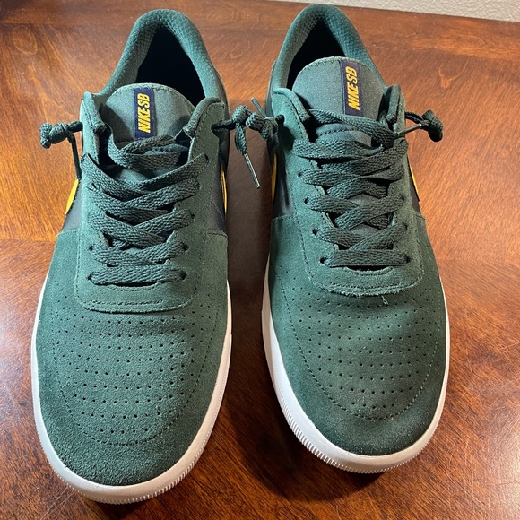 Nike SB Team Classics - Picture 3 of 5